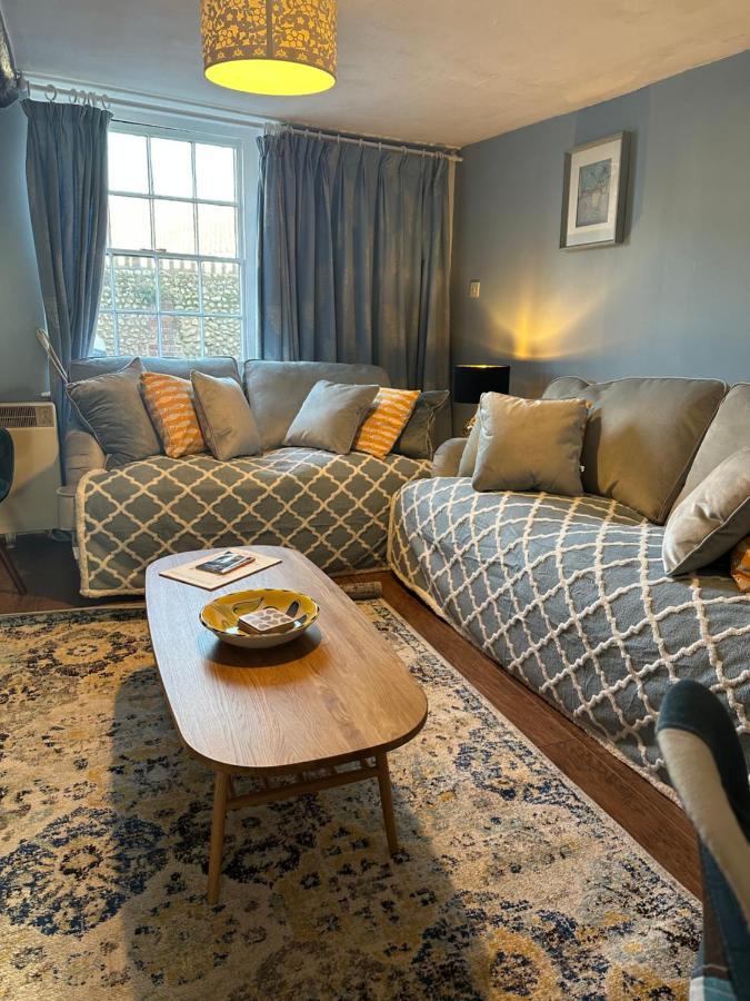 2 Bedroomed Fisherman'S Cottage Near Quay Blakeney  Exteriör bild
